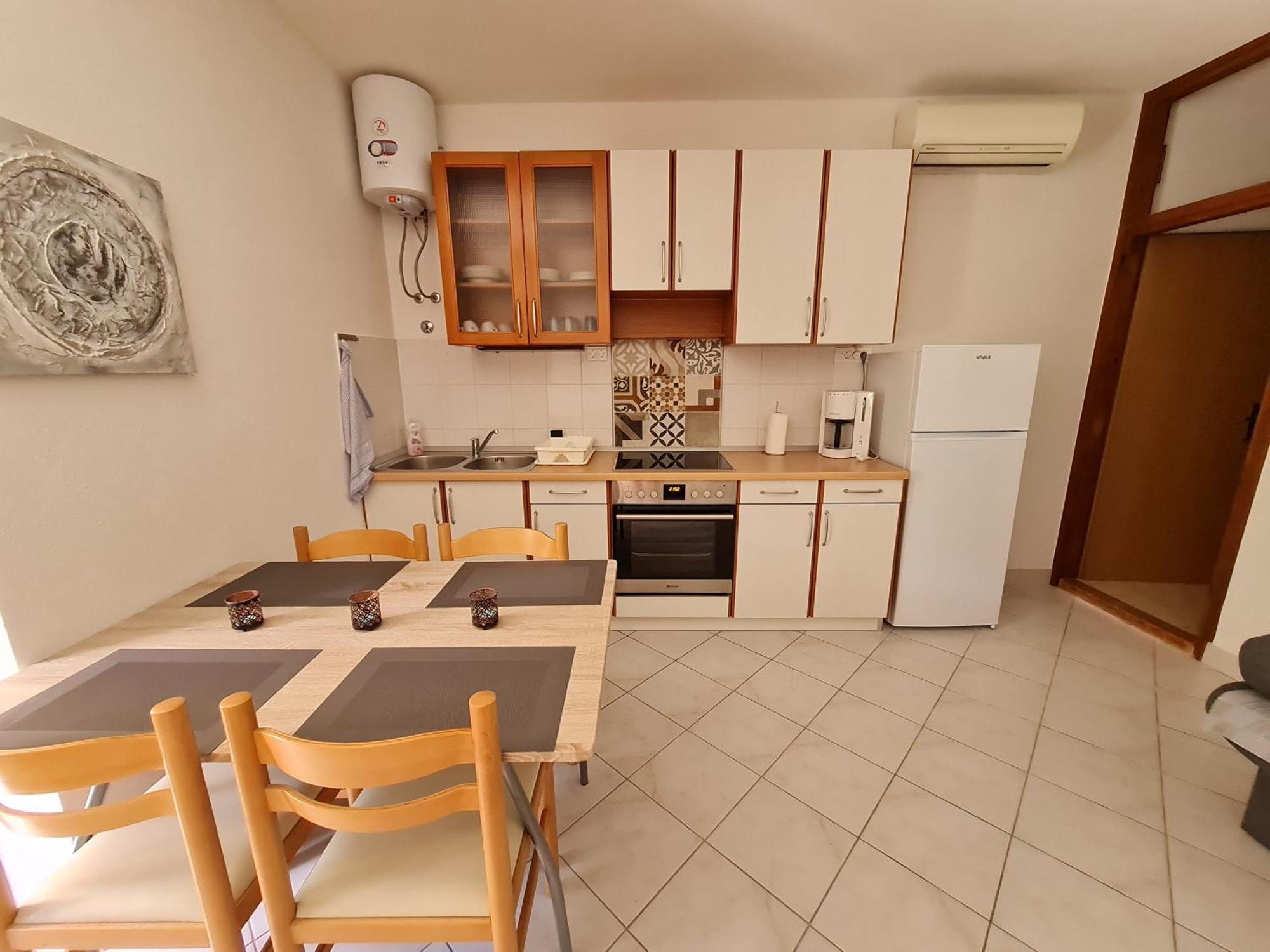 Vila Maslina Apartments Mit Pool Und Garten Nahe Am Strand 图彻皮 客房 照片
